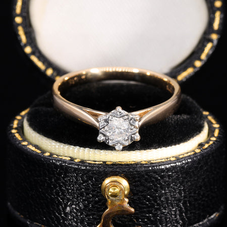 The Contemporary Star Illusion Solitaire Diamond Ring