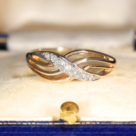 The Vintage Diamond Wave Ring