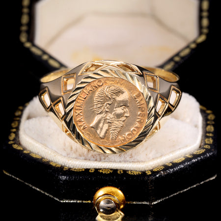 The Vintage 1989 Maximiliano Emperadon Signet Ring