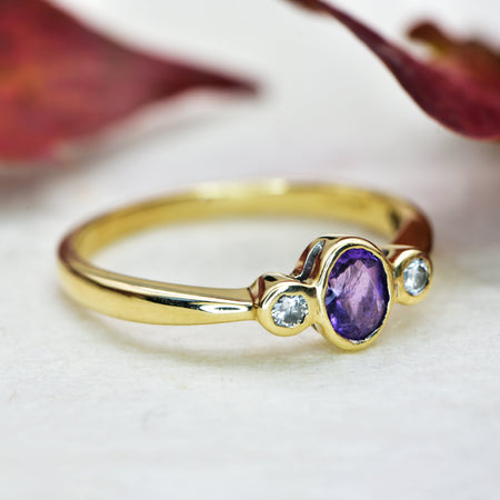 The Vintage 9ct Amethyst and Brilliant Cut Diamond Ring - Antique Jewellers