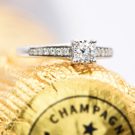 The Quarter Carat White Gold Lift Diamond Ring - Antique Jewellers
