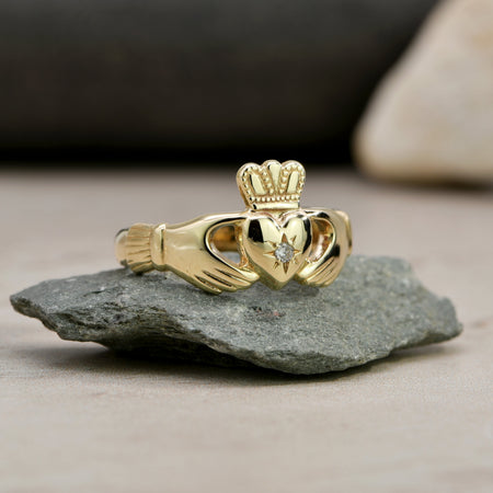 The Vintage 1994 Claddagh Diamond Ring - Antique Jewellers