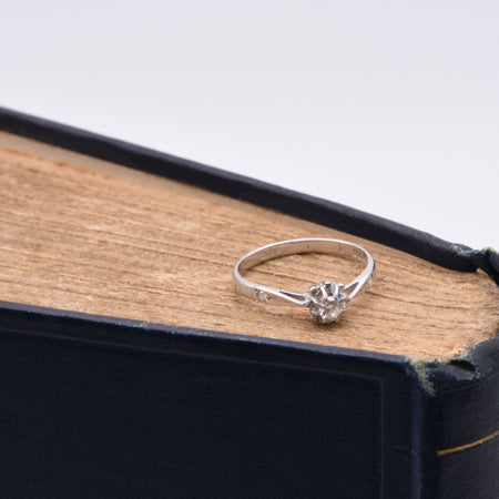Brilliant Cut Solitaire Diamond Engagement Ring, Vintage (1968), 18ct White Gold, 0.25ct, M½ - Antique Jewellers