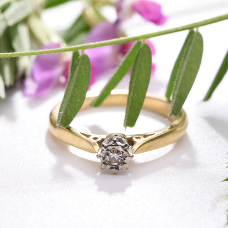 The Vintage 1968 Lunar Diamond Ring - Antique Jewellers