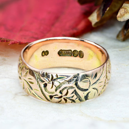 The Antique Foliate 1918 9ct Gold Wedding Ring - Antique Jewellers