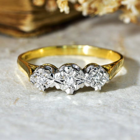 The Vintage 1970's Illusion Set Three Diamond Ring - Antique Jewellers