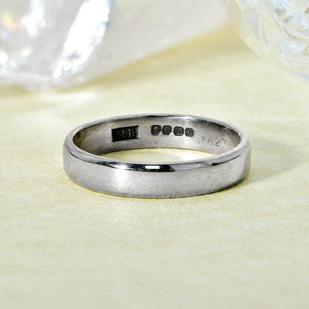 The Vintage 1979 Rhodium Plated Wedding Ring - Antique Jewellers