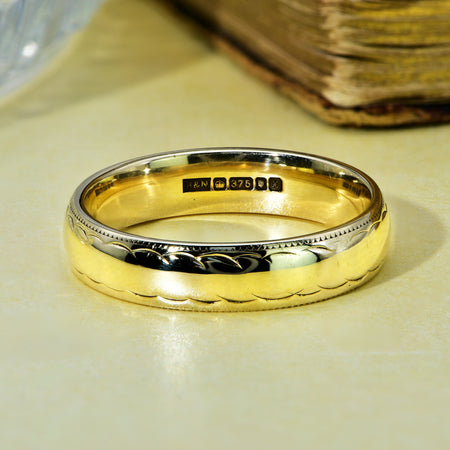 The Vintage 1997 Lined 9ct Gold Wedding Ring - Antique Jewellers