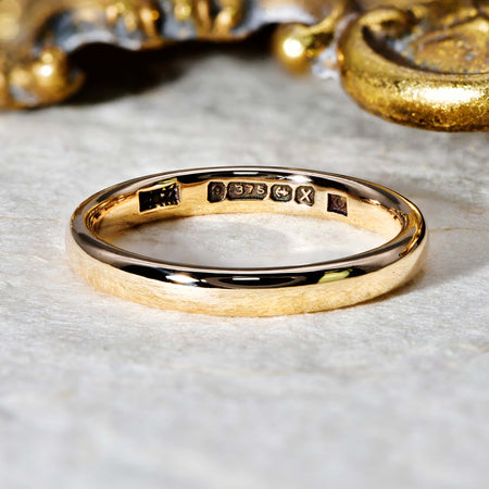 The Vintage 1947 9ct Gold Wedding Ring - Antique Jewellers
