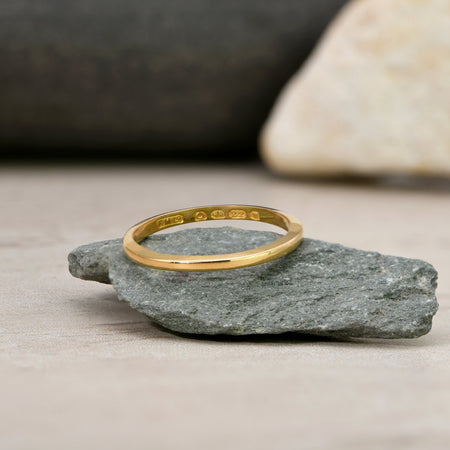 The Vintage 1949 22ct Gold Slim Wedding Band - Antique Jewellers