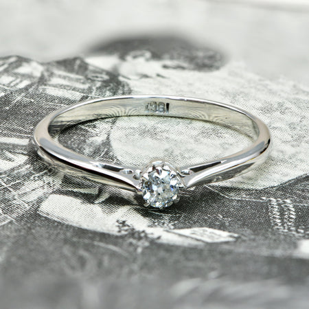 The Vintage Light Solitaire Diamond Ring - Antique Jewellers