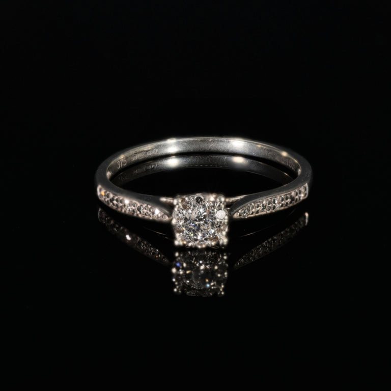 The Vintage Diamond Captivating Cluster Ring