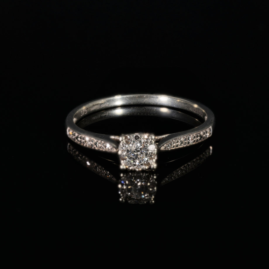 The Vintage Diamond Captivating Cluster Ring