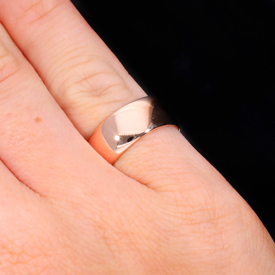 The Antique 1903 9ct Rose Gold D-Shaped Wedding Ring