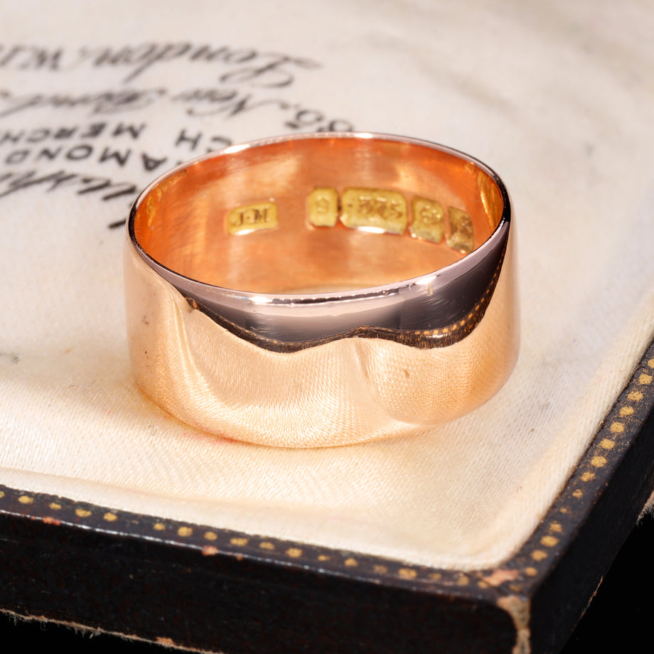 The Antique 1917 9ct Rose Gold Wedding Ring