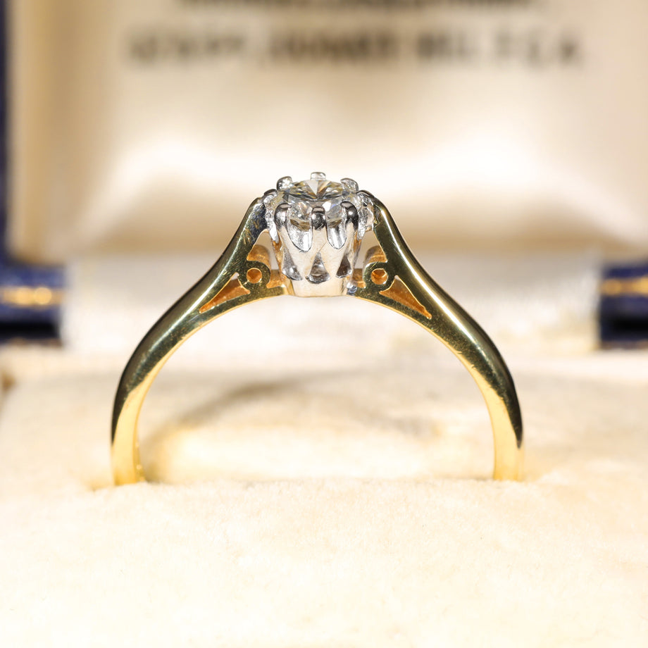 The Vintage 1990 Brilliant Cut Diamond Elegant Ring