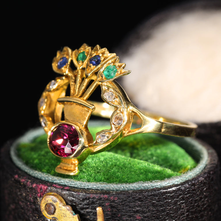 The Vintage 1988 Gemstone Flamboyant Vase Ring