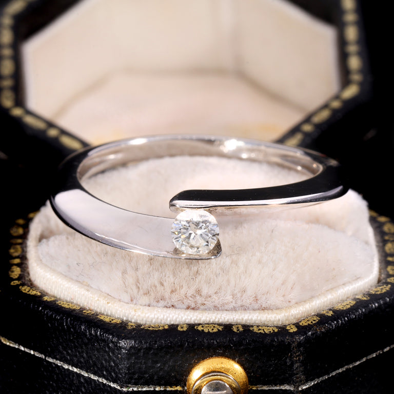 The Contemporary Brilliant Cut Diamond Twist Ring