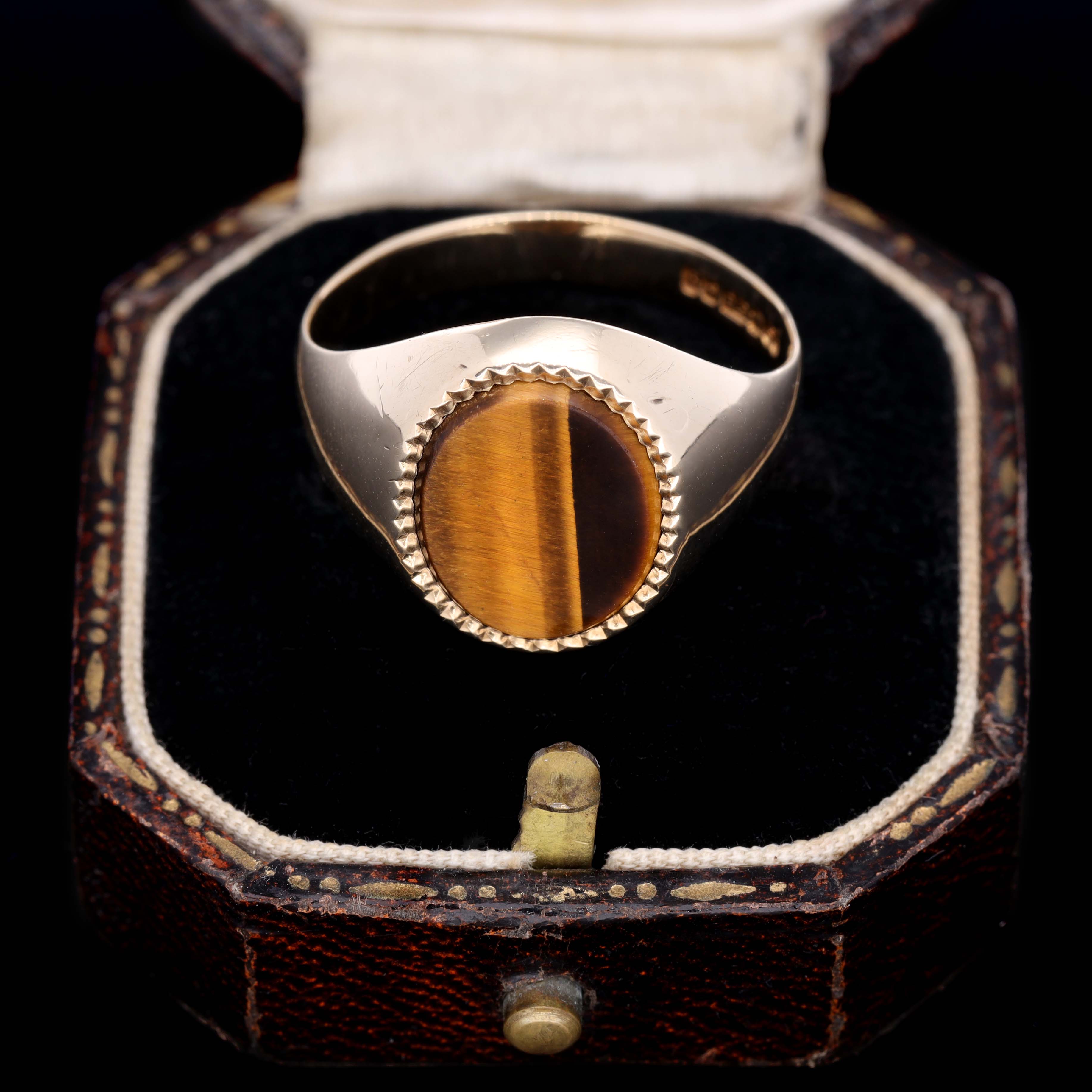 The Vintage Tiger's Eye Signet Ring - Antique Jewellers