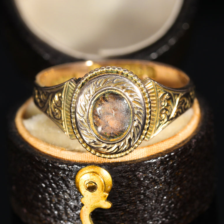 The Antique Victorian Oval Hairpiece Mourning Ring