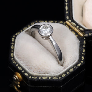 The Vintage 1998 Brilliant Cut Diamond Sleek Ring - Antique Jewellers