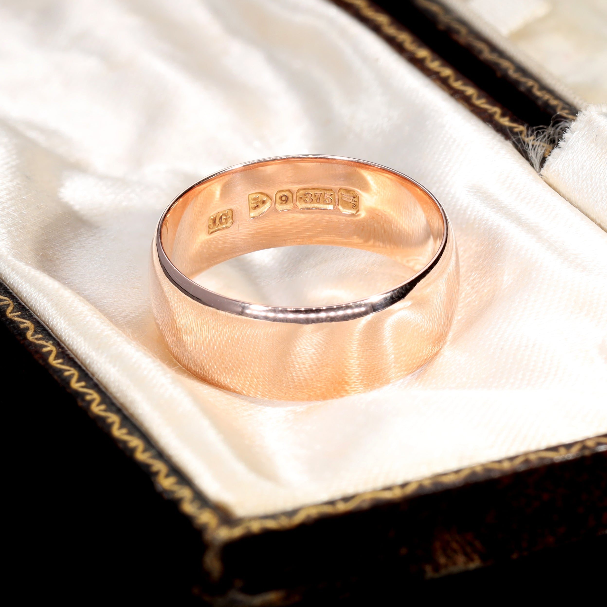 The Antique 1922 9ct Rose Gold Wedding Ring - Antique Jewellers