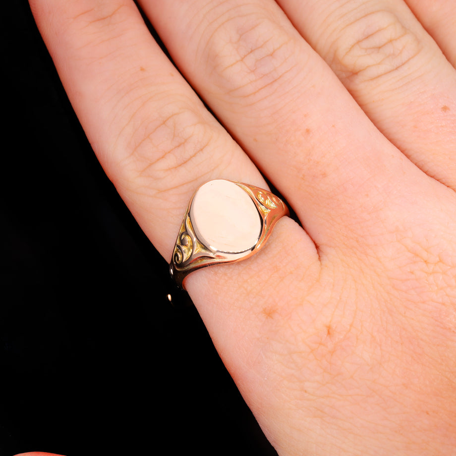 The Antique 1915 Oval Scrolled Signet Ring