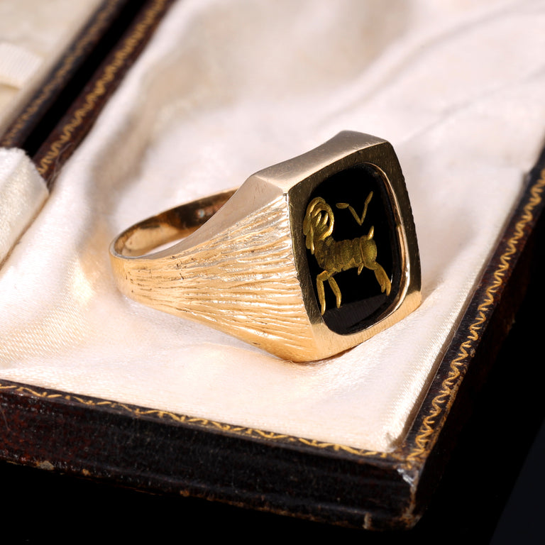 The Vintage 1983 Aries Signet Ring - Antique Jewellers