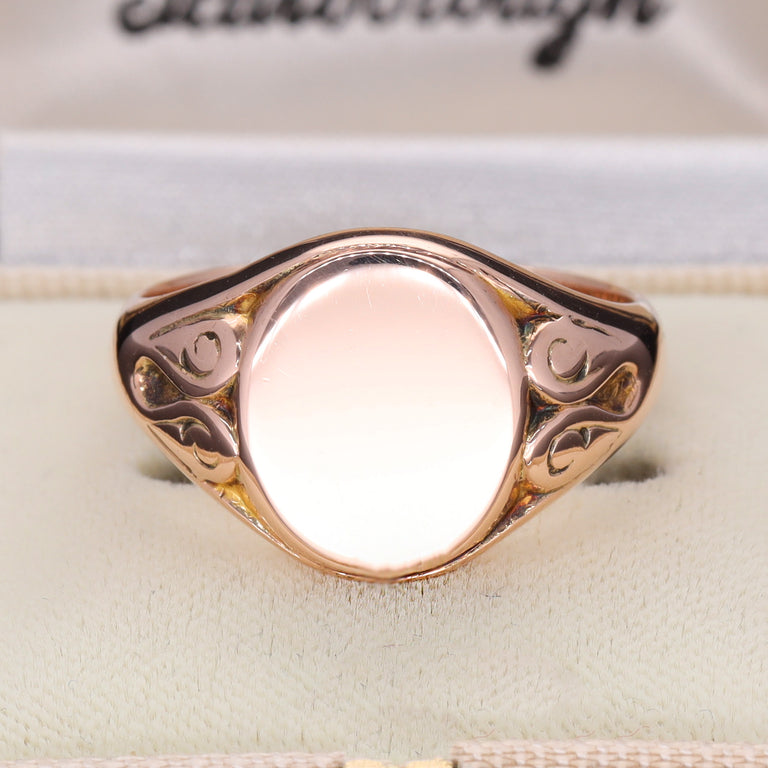 The Antique 1912 Oval Rose Gold Signet Ring