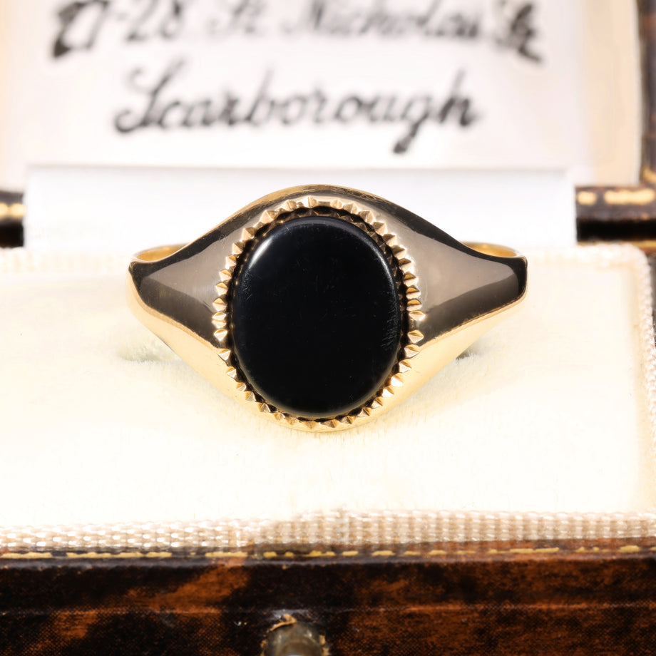The Vintage Onyx Classic Signet Ring
