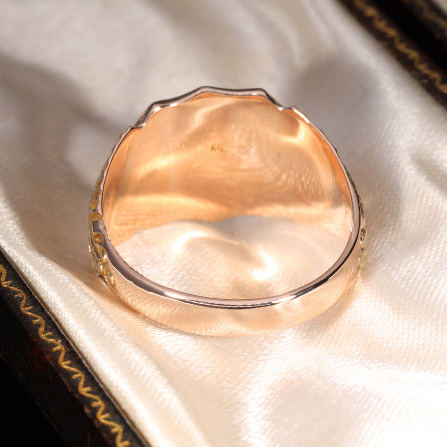 The Antique 1919 Shield Signet Ring