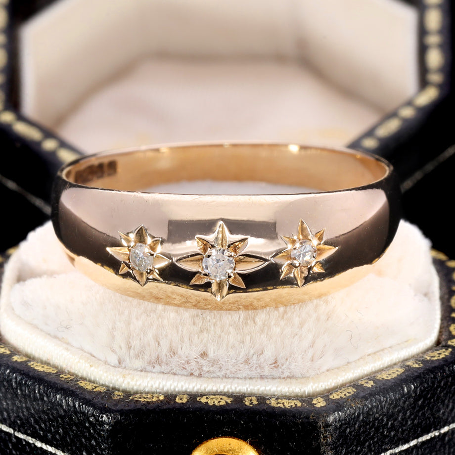 The Vintage 1981 Three Diamond Celestial Ring