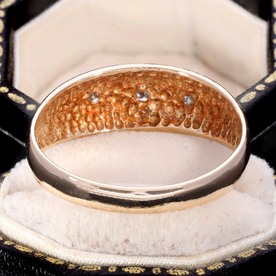 The Vintage 1981 Three Diamond Celestial Ring