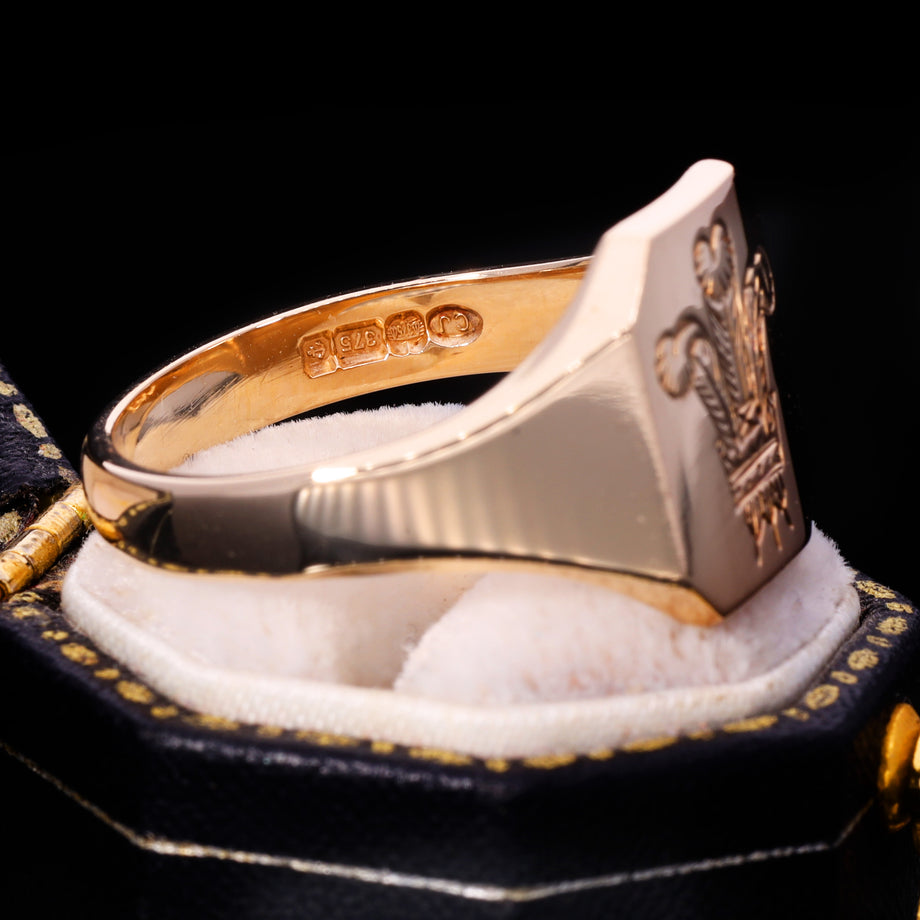 The Vintage 9ct Gold Fleur De Lis Signet Ring