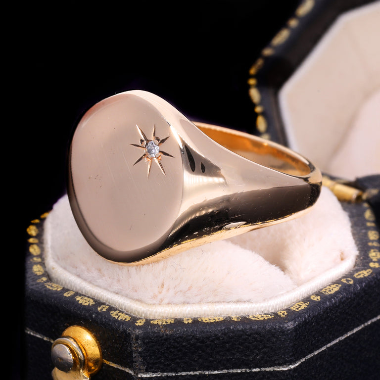 The Vintage 1989 Diamond Star Set Signet Ring