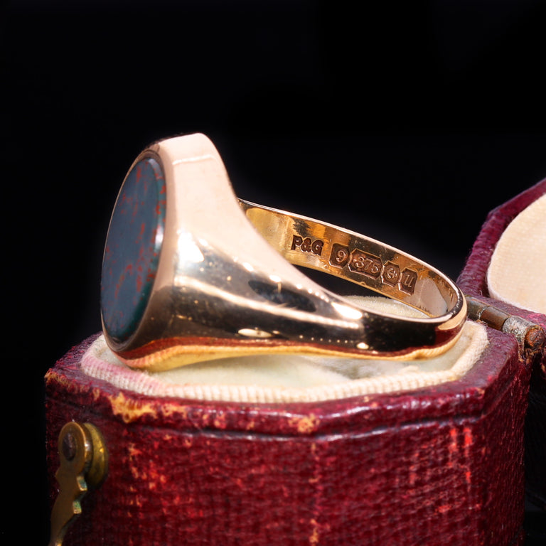 The Vintage 1969 9ct Gold Bloodstone Signet Ring