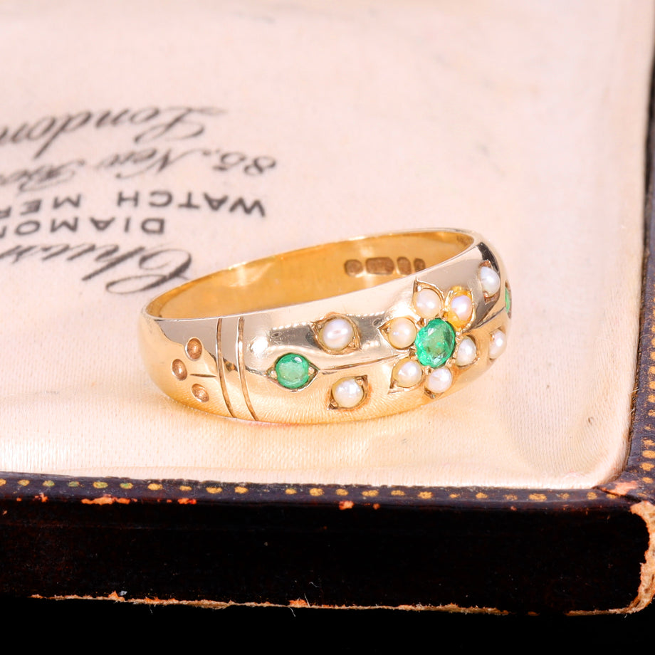 The Vintage 1983 Emerald And Pearl Floral Ring