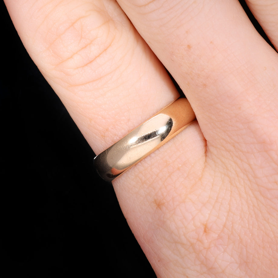 The Vintage 1957 9ct Gold Wedding Ring