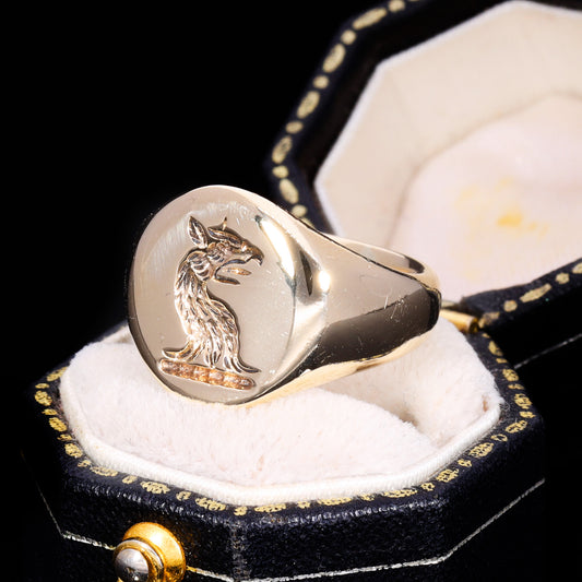 The Vintage 1960 9ct Gold Capricornus Signet Ring
