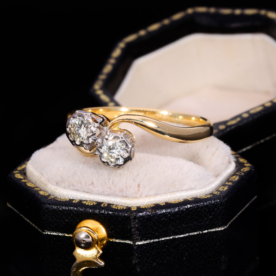 The Vintage Diamond Toi Et Moi Romance Ring