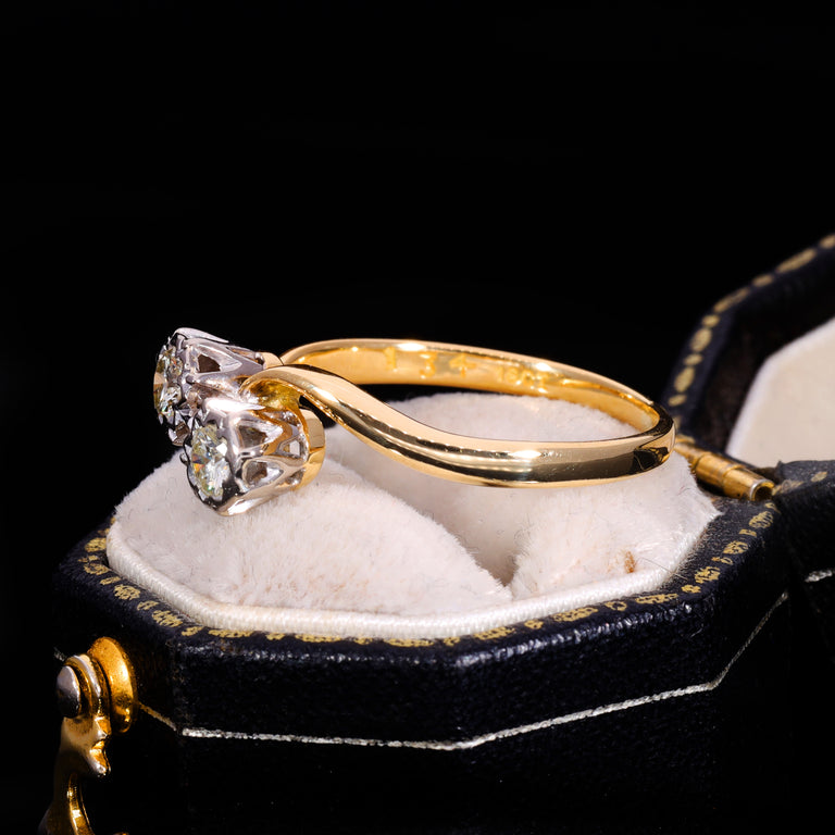 The Vintage Diamond Toi Et Moi Romance Ring