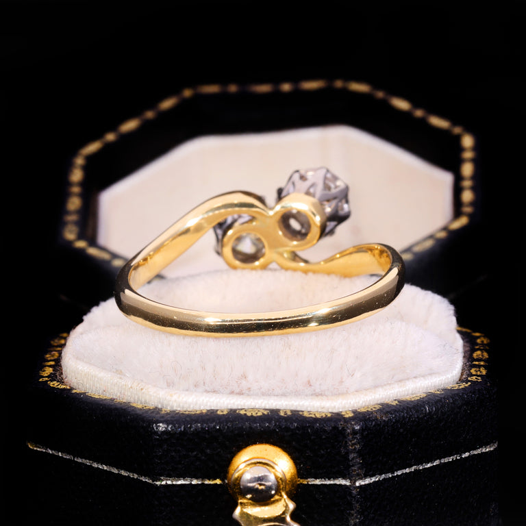 The Vintage Diamond Toi Et Moi Romance Ring