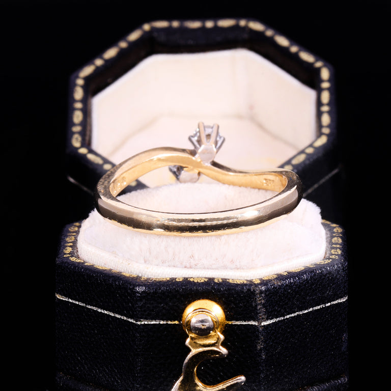 The Vintage Toi Et Moi Brilliant Cut Diamond Ring