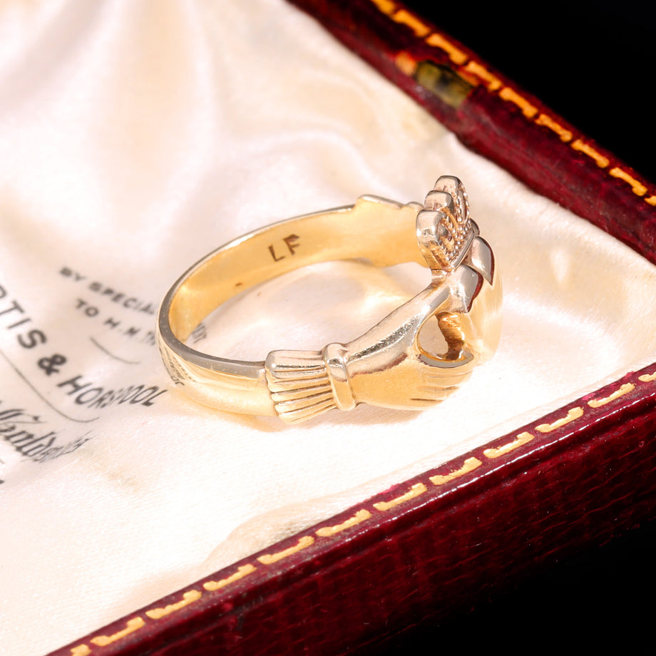 The Vintage 2.63g 9ct Gold Made In Galway Claddagh Ring