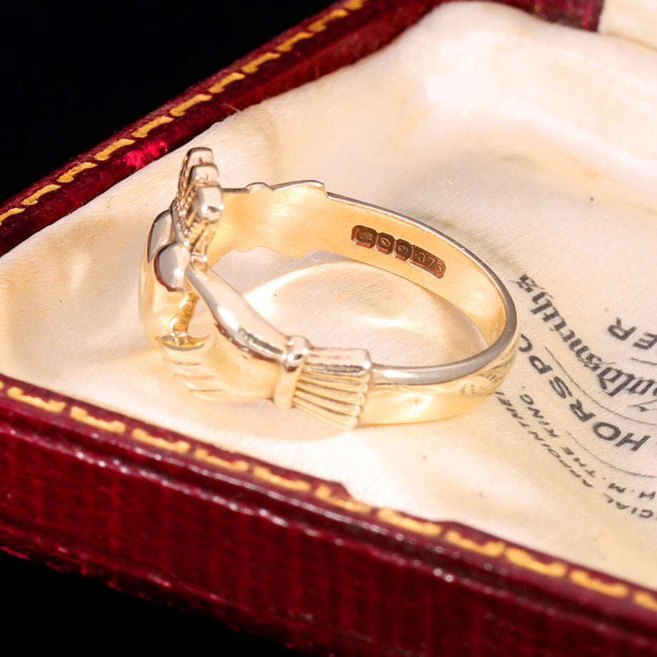 The Vintage 2.63g 9ct Gold Made In Galway Claddagh Ring