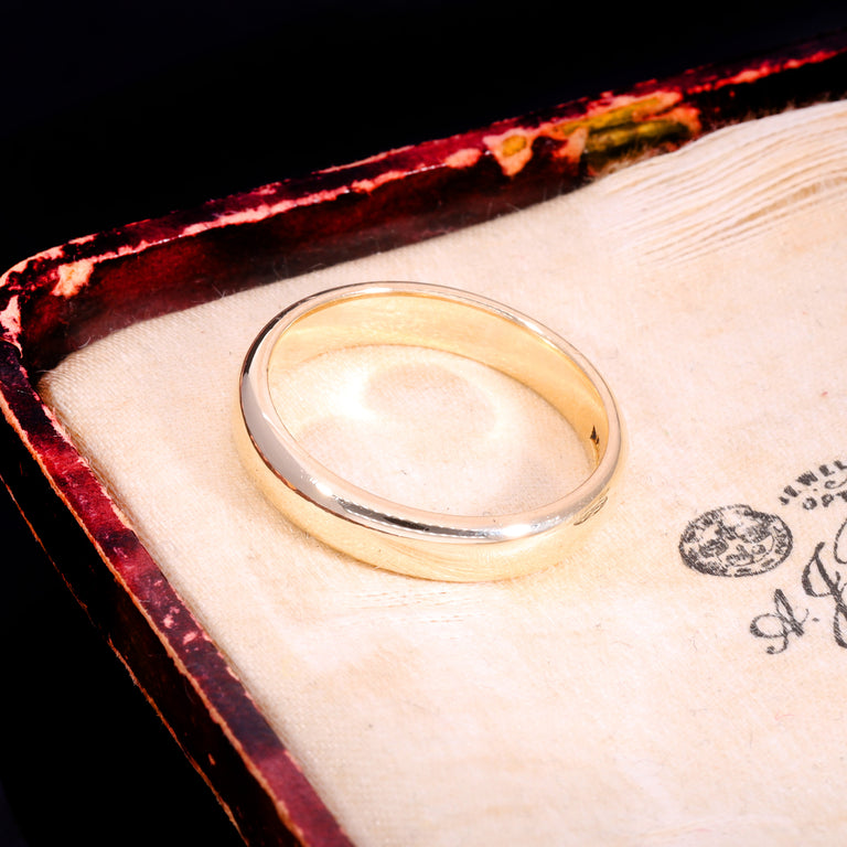 The Vintage 1955 9ct Gold Wedding Ring