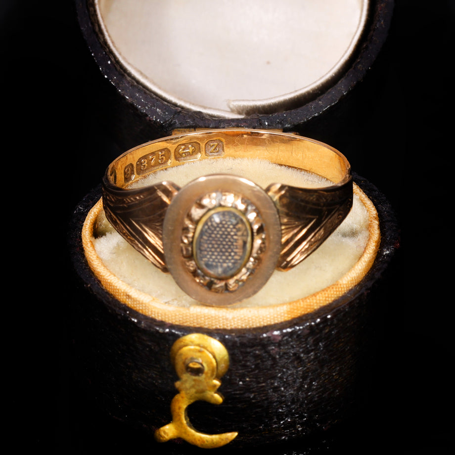 The Antique Victorian 1899 Engraved Shoulder Hairwork Mourning Ring