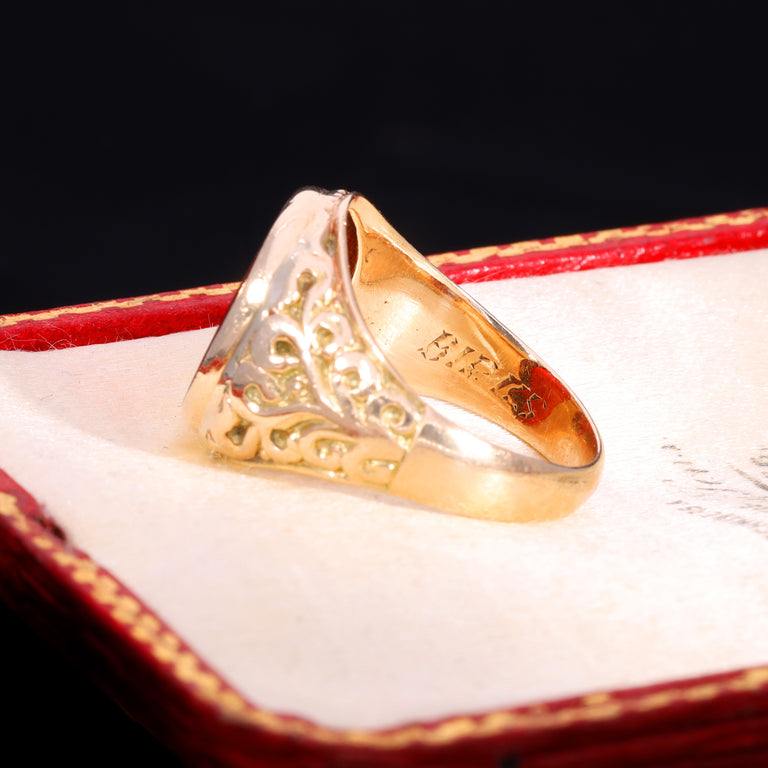 The Antique Carnelian Engraved Shoulder Signet Ring