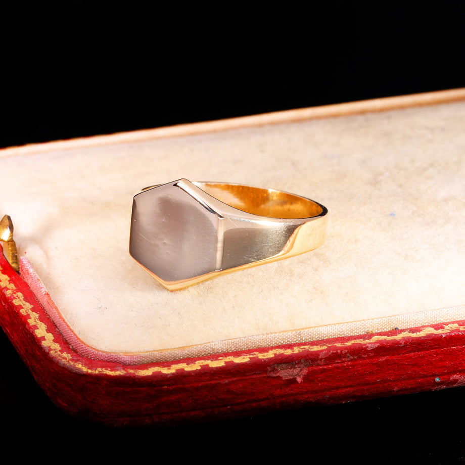 The Vintage 1987 9ct Gold Hexagonal Signet Ring