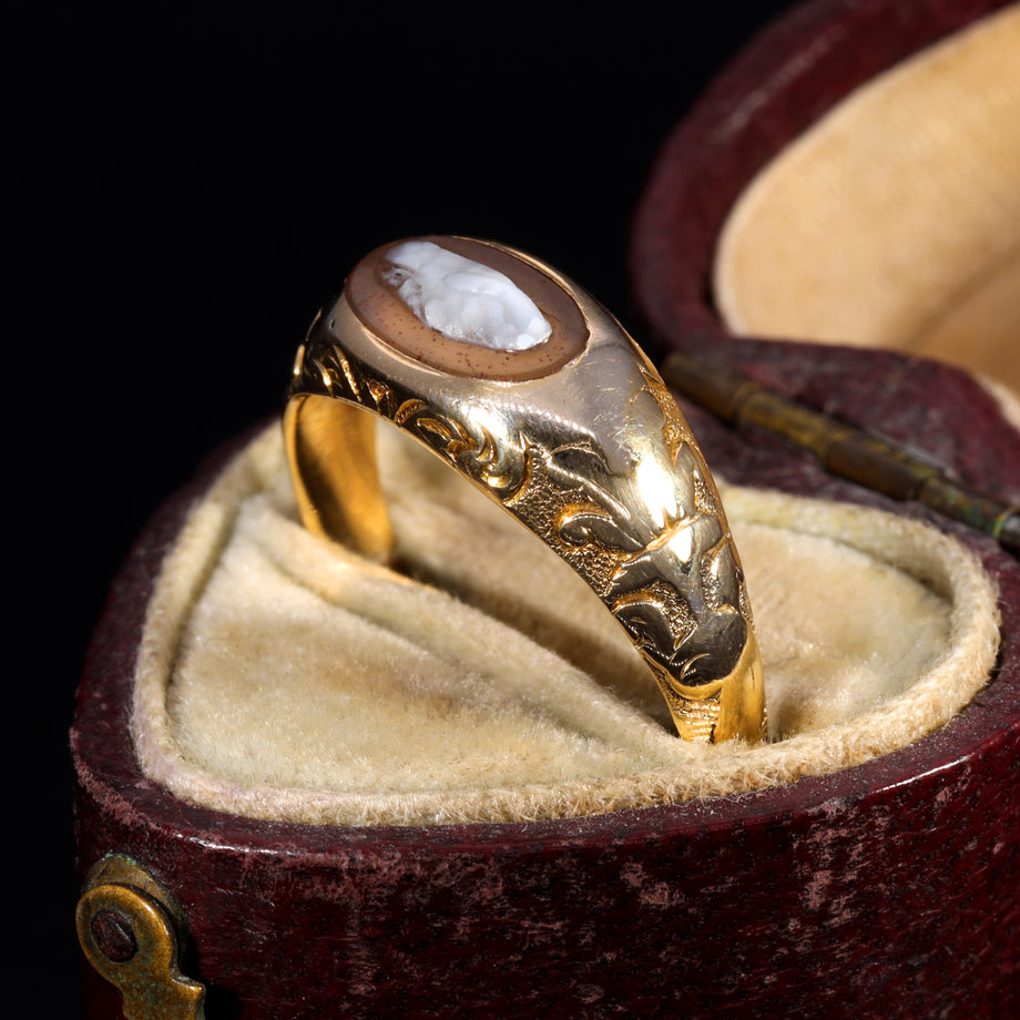 The Antique Victorian Lovers Hands Agate Fede Ring